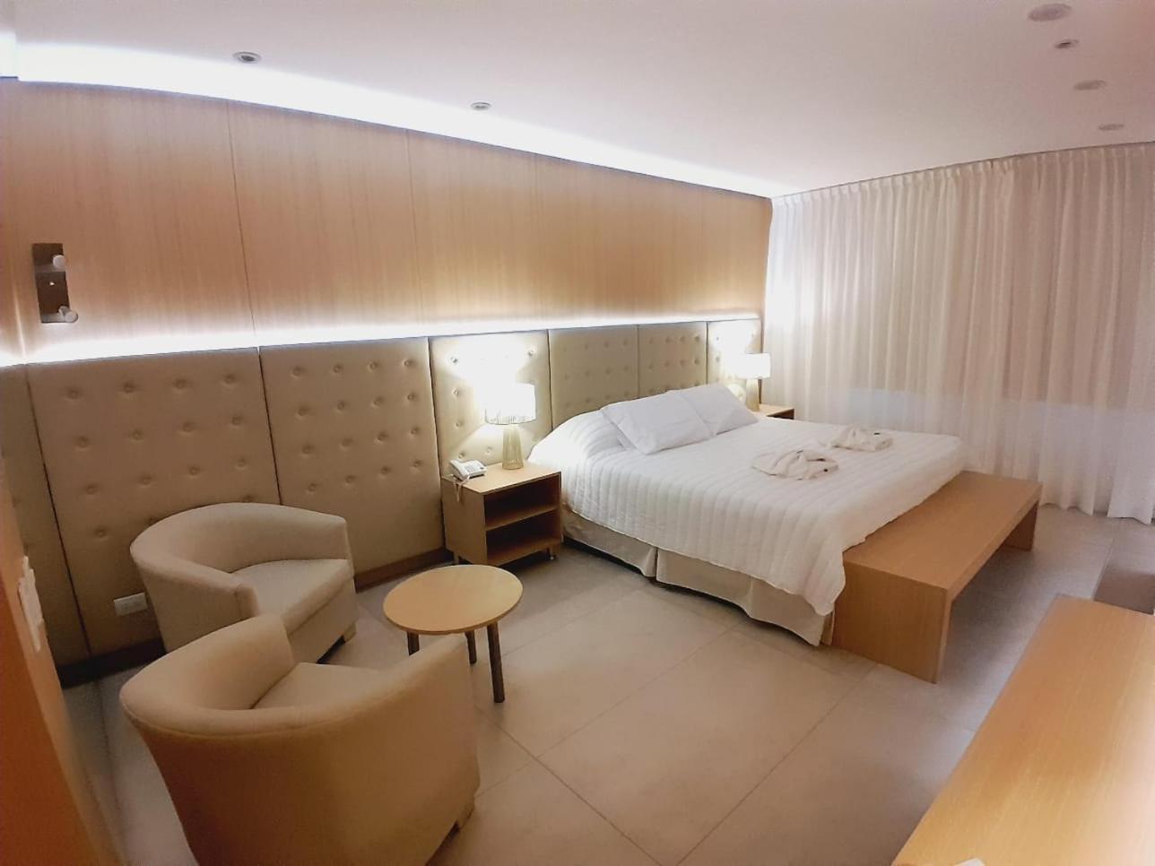 Plaza Paradiso Petit Hotel Chacras de Coria Dış mekan fotoğraf