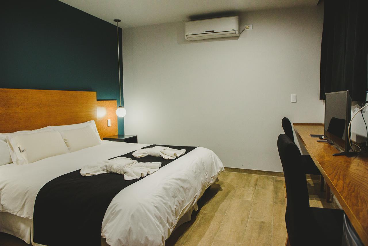 Plaza Paradiso Petit Hotel Chacras de Coria Dış mekan fotoğraf