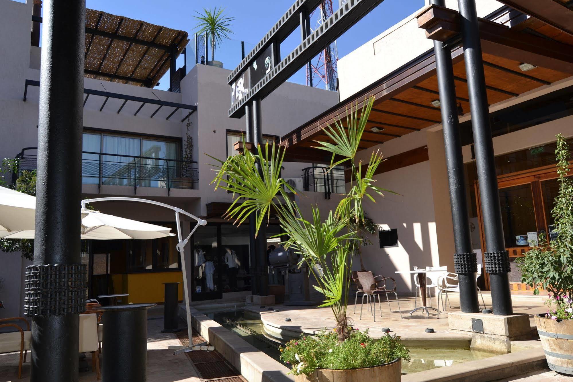 Plaza Paradiso Petit Hotel Chacras de Coria Dış mekan fotoğraf
